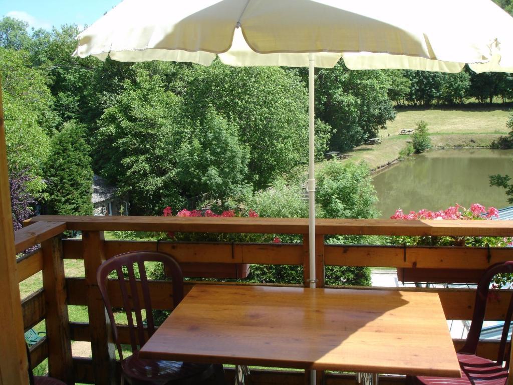 Residence Les Domes Murol Exterior foto
